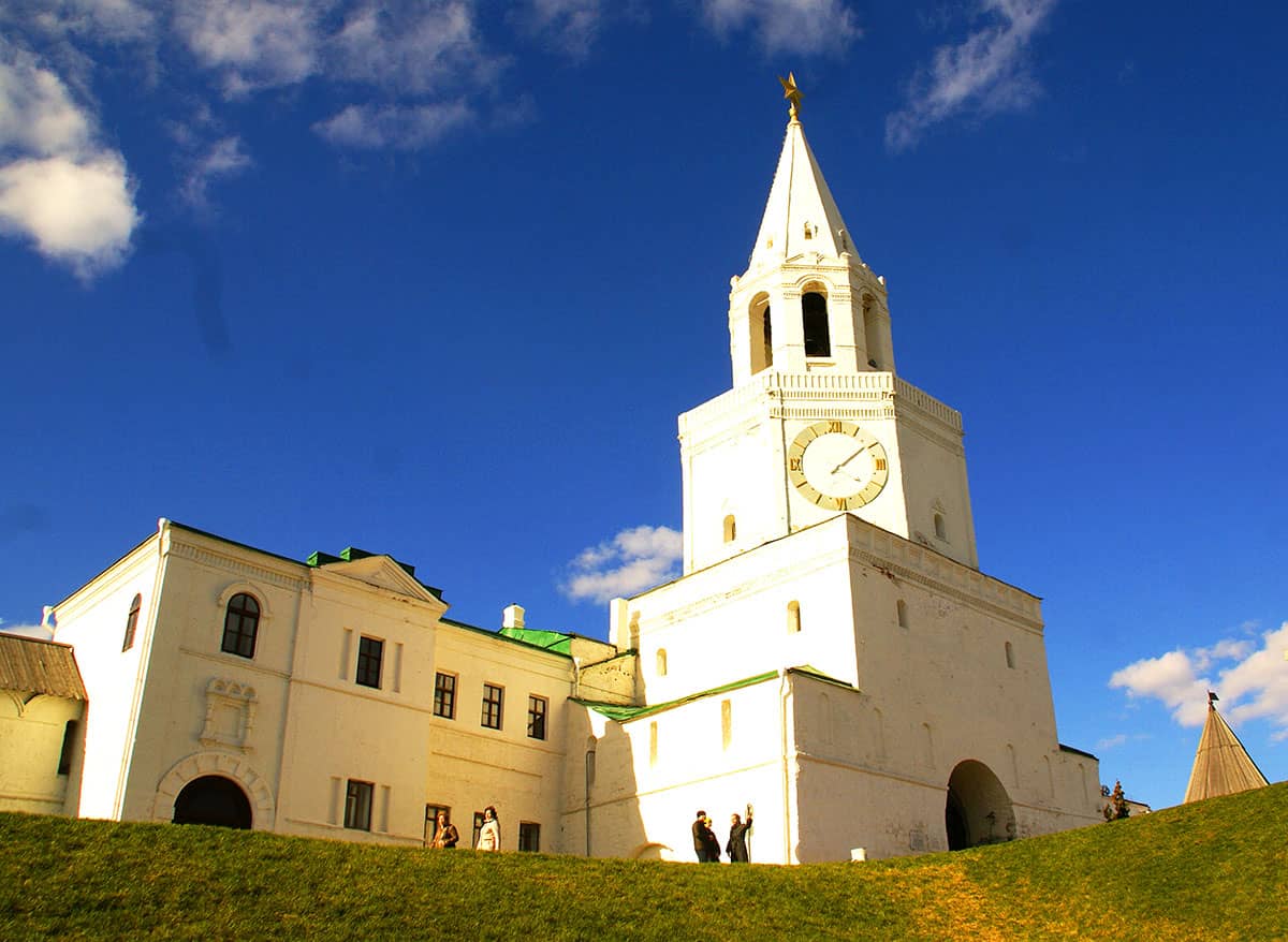спасская башня казань - вход на территорию Казанского Кремля