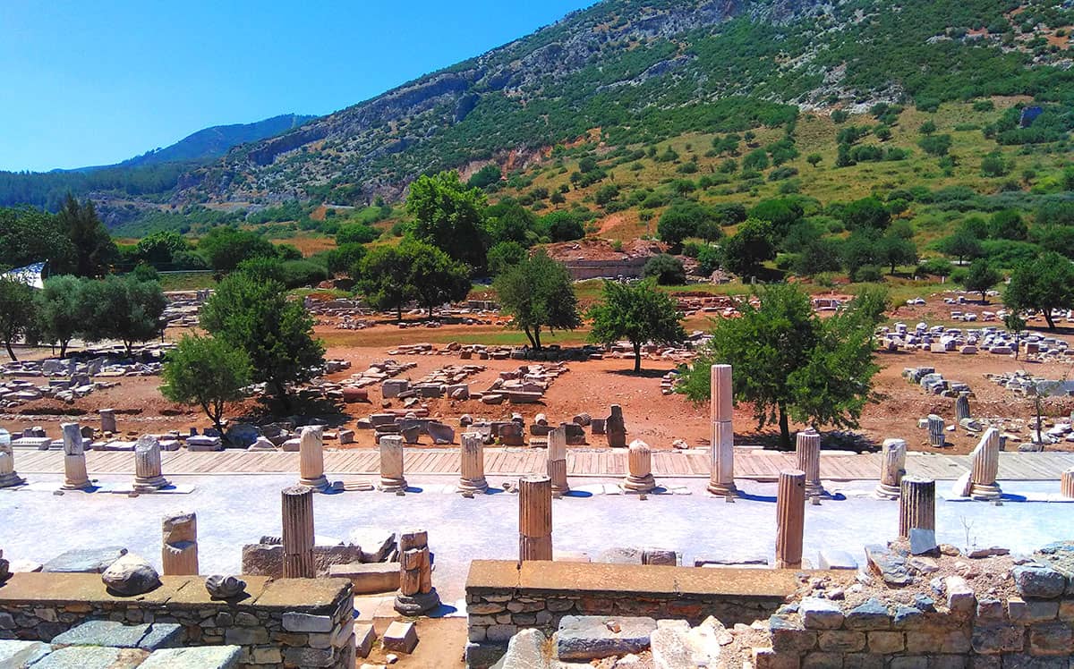 Величественный древний город Эфес в Турции