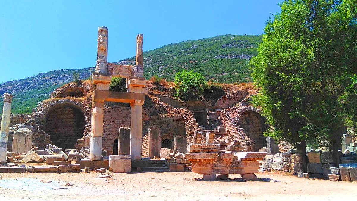 древнегреческий город Эфес - таинственное место