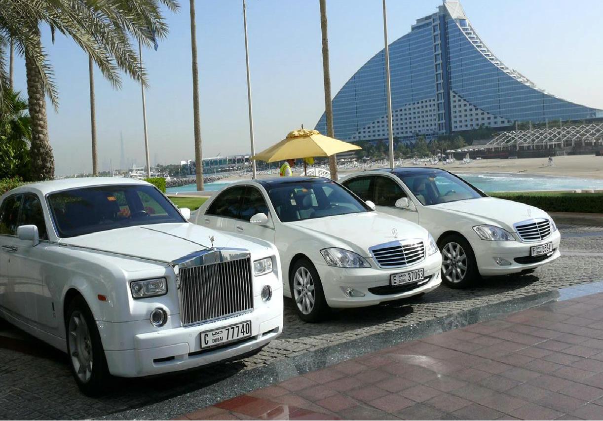 Какой автомобиль взять в аренду в ОАЭ?