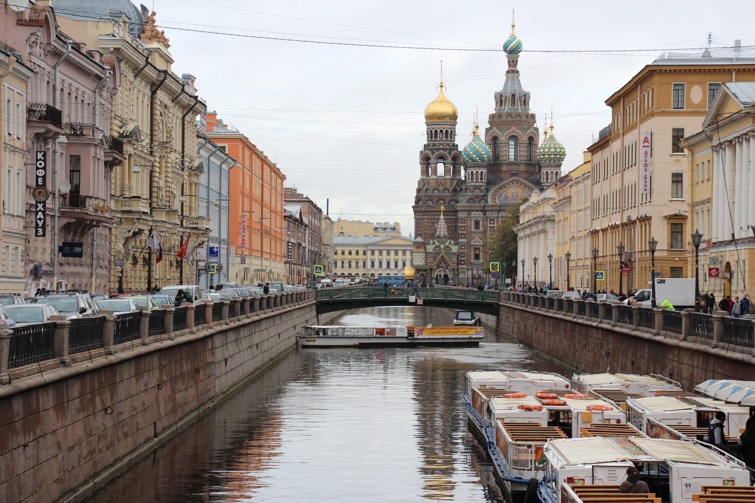 Ознакомьтесь с культурным наследием России: путешествие в Санкт-Петербург