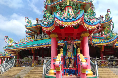 Китайский храм Chengchui Chosukong Shrine