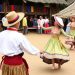 Entender un país a través de sus danzas tradicionales: un viaje por ritmos, telas y memoria