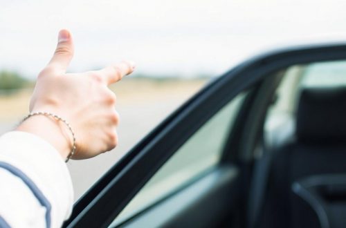 Autostop (hacer dedo): riesgos y recompensas