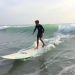 Tablas, arena y adrenalina: Aprender a surfear en Costa Rica, Bali y Portugal