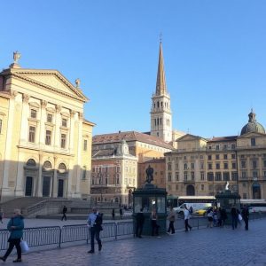 En las fachadas y las calles: la historia y arquitectura de una ciudad que visité