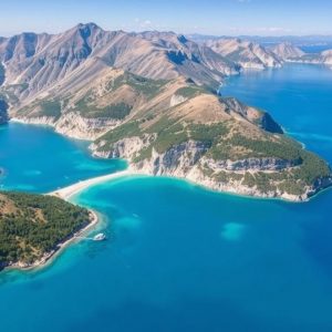 Viajar en temporada baja: beneficios para ti y para el destino