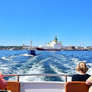 Водная прогулка до Кронштадта: как добраться, что посмотреть и зачем ехать именно по воде